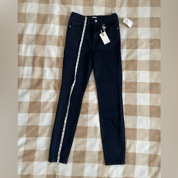 NWT Good American Women's Skinny Dark Blue Jeans Mid-Rise fits sizes 6-12 - Picture 3 of 10